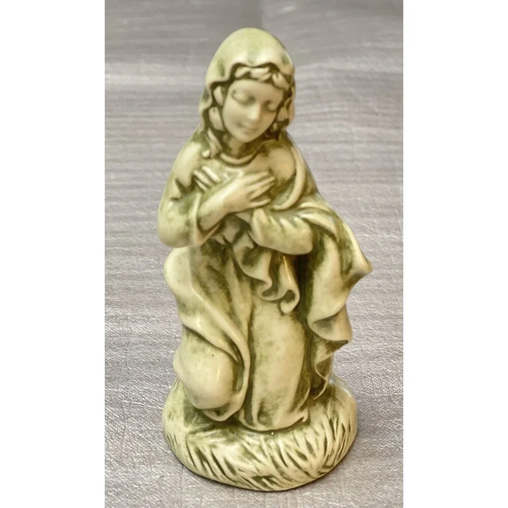 VTG Nativity Set Holy Family Green Patina Chalkware Ceramic Signed LEA 1988 READ - Picture 6 of 12